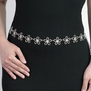 Elegant Silver Floral Chain Belt